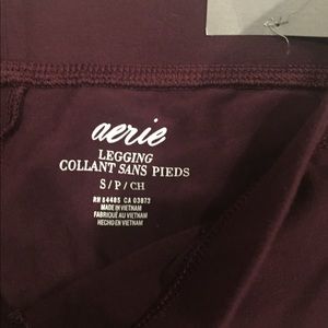 NWOT Aerie Women’s Size Small Leggings